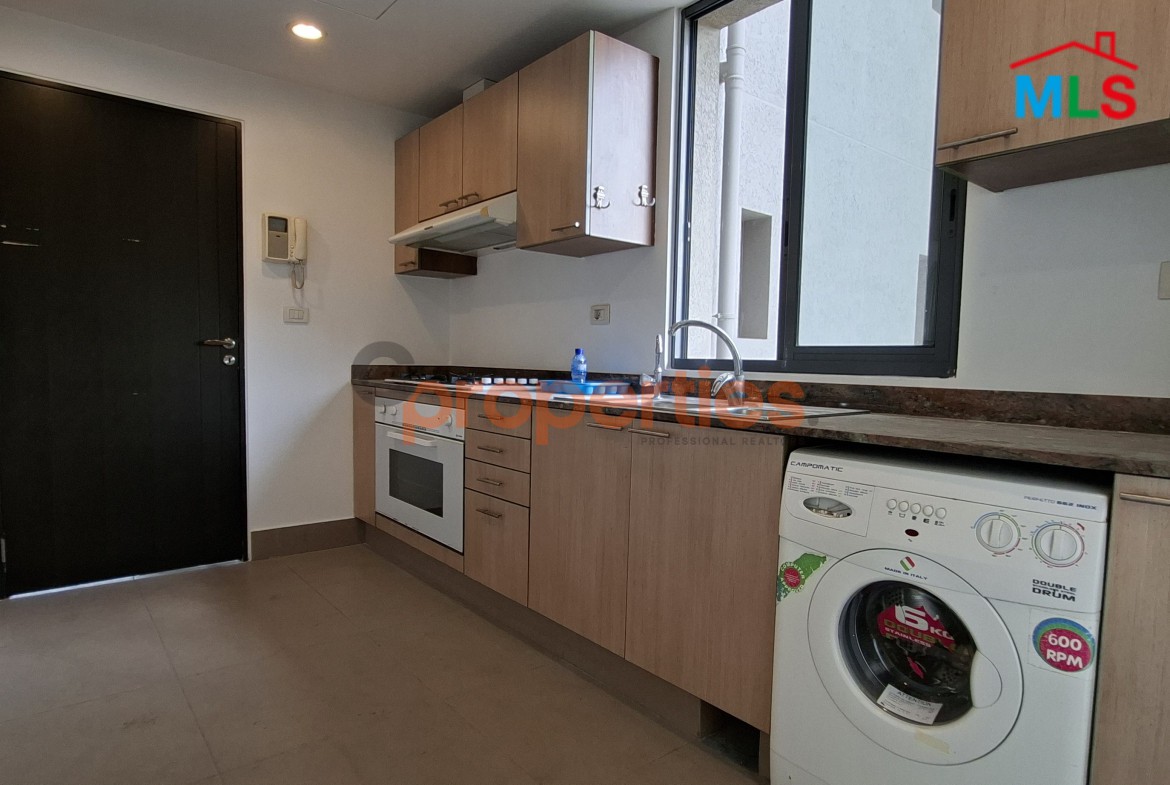 Apartment For Sale In Achrafieh شقة للبيع في الأشرفية CPBWW27