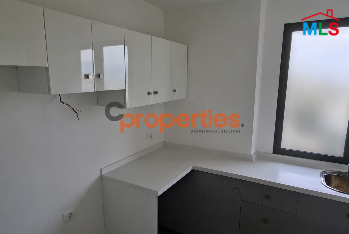 Apartment For Sale In Achrafieh شقة للبيع في الأشرفية CPBWW28