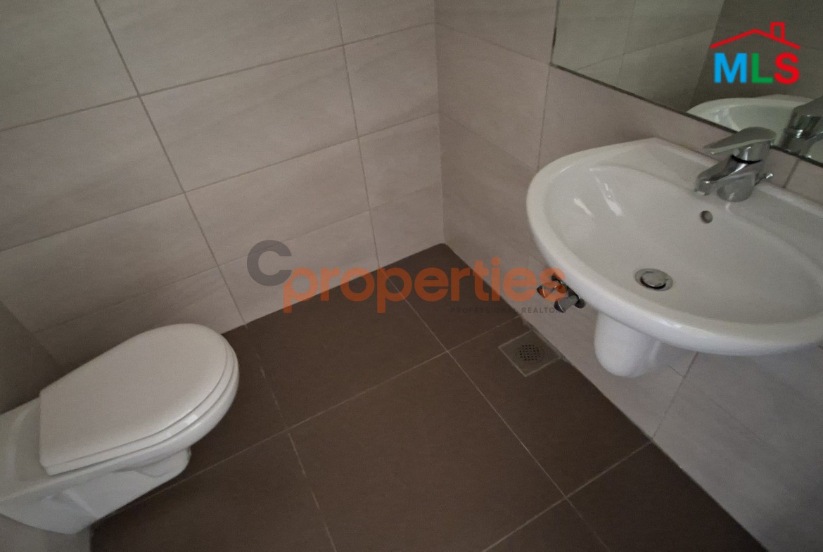 Apartment For Sale In Achrafieh شقة للبيع في الأشرفية CPBWW28