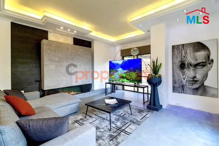 Villa For Sale In Jbeil CPJRK320