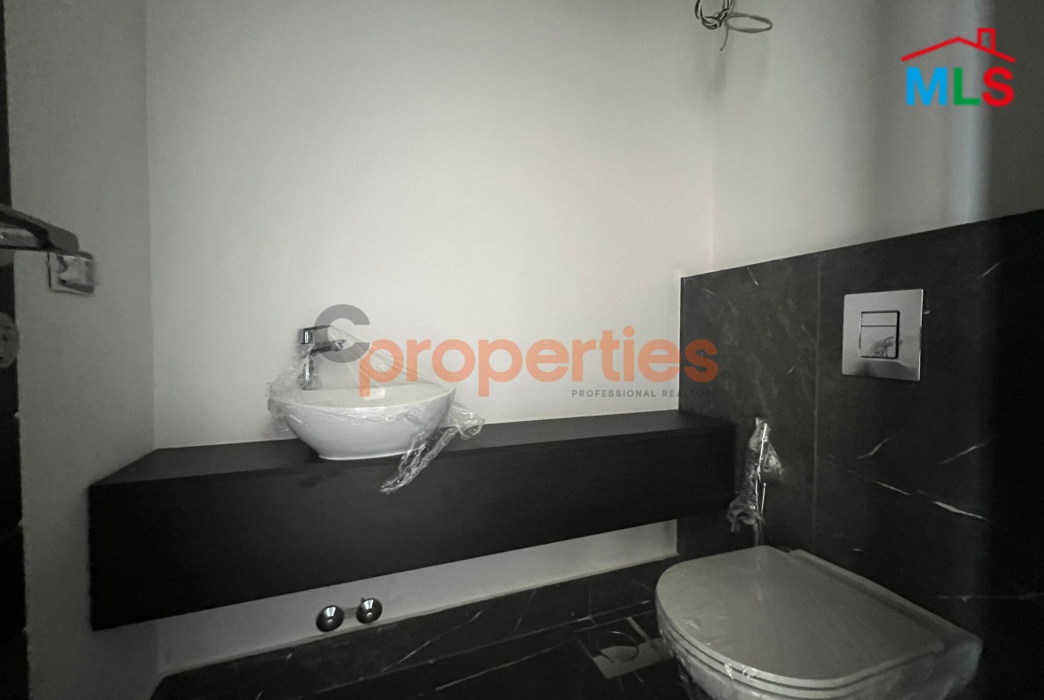 Apartment For Sale in Hazmieh New Mar Takla – CPMK122