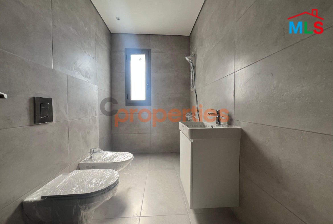Apartment For Sale in Hazmieh New Mar Takla – CPMK122