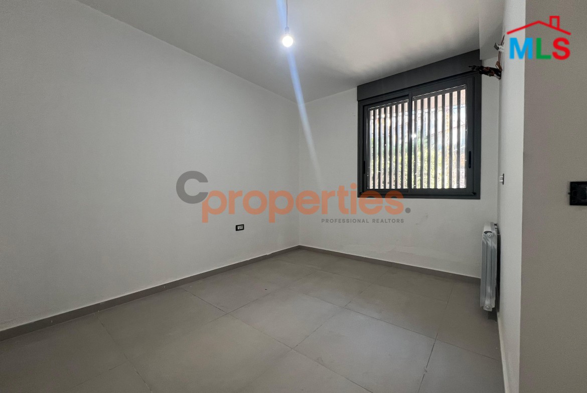 Apartment For Sale in Hazmieh New Mar Takla – CPMK122