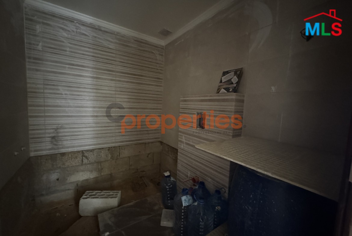 Apartment For Sale In Ain Aalak – CPMF16