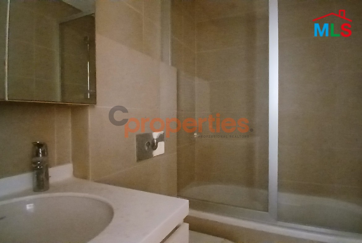 Apartment For Sale In Achrafieh شقة للبيع في الأشرفية CPBWW23