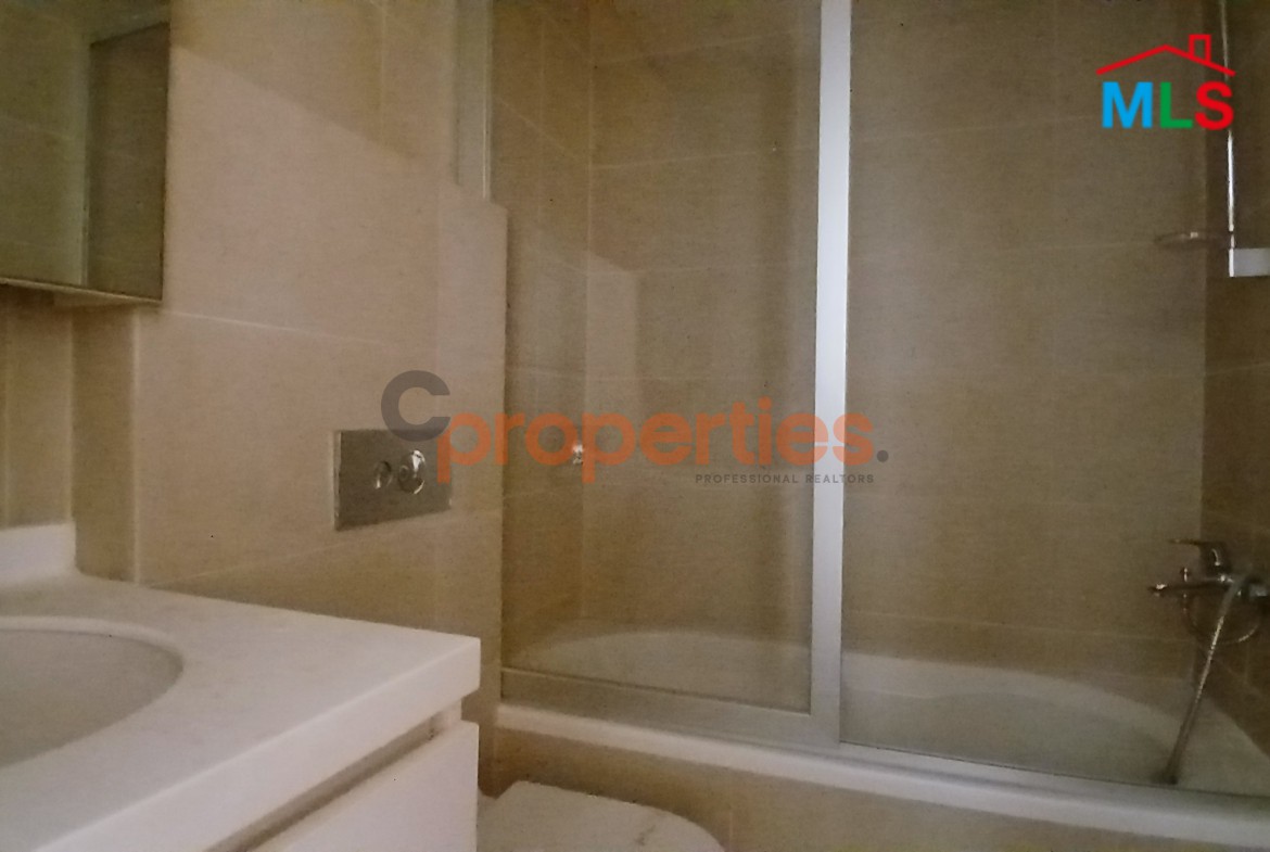 Apartment For Sale In Achrafieh شقة للبيع في الأشرفية CPBWW23