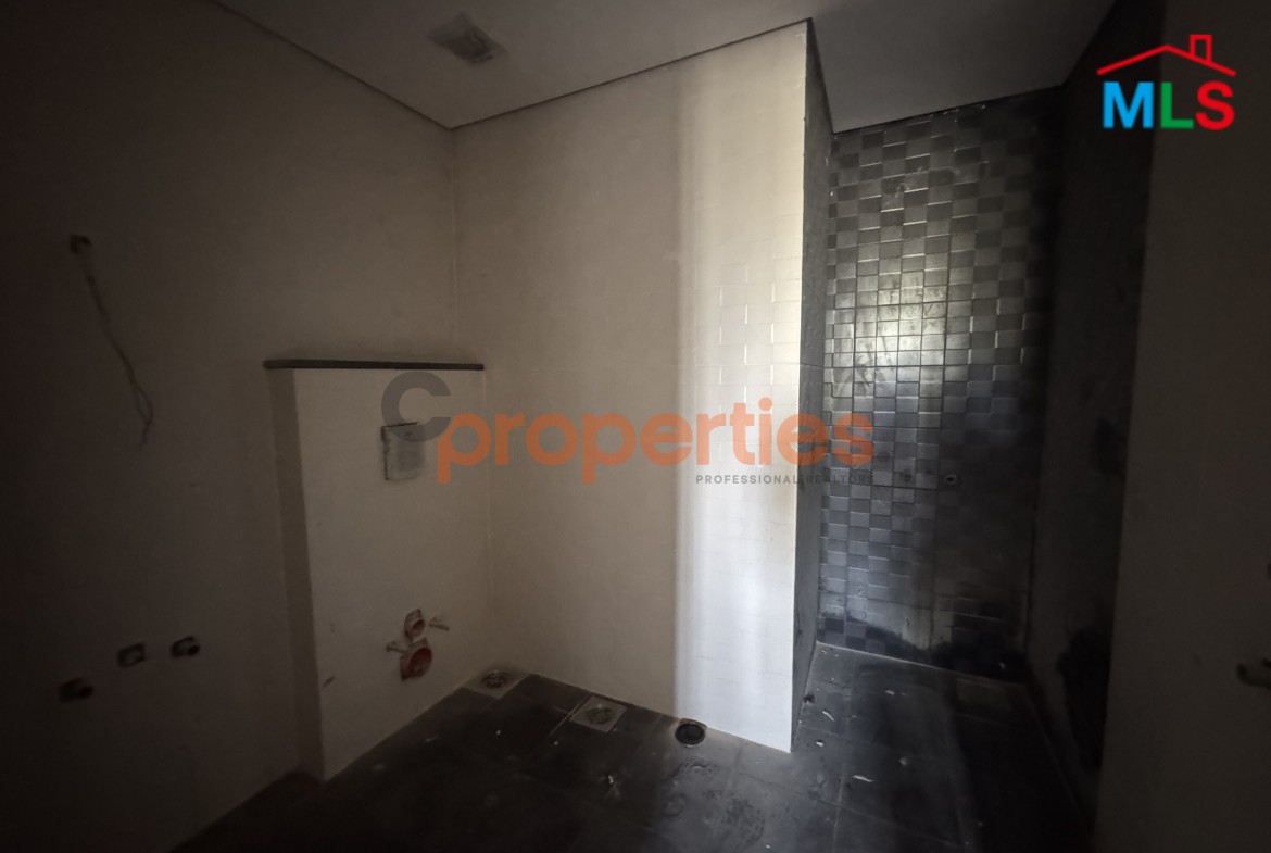 Apartment for sale in Cornet Chahwan with a garden – CPMF18