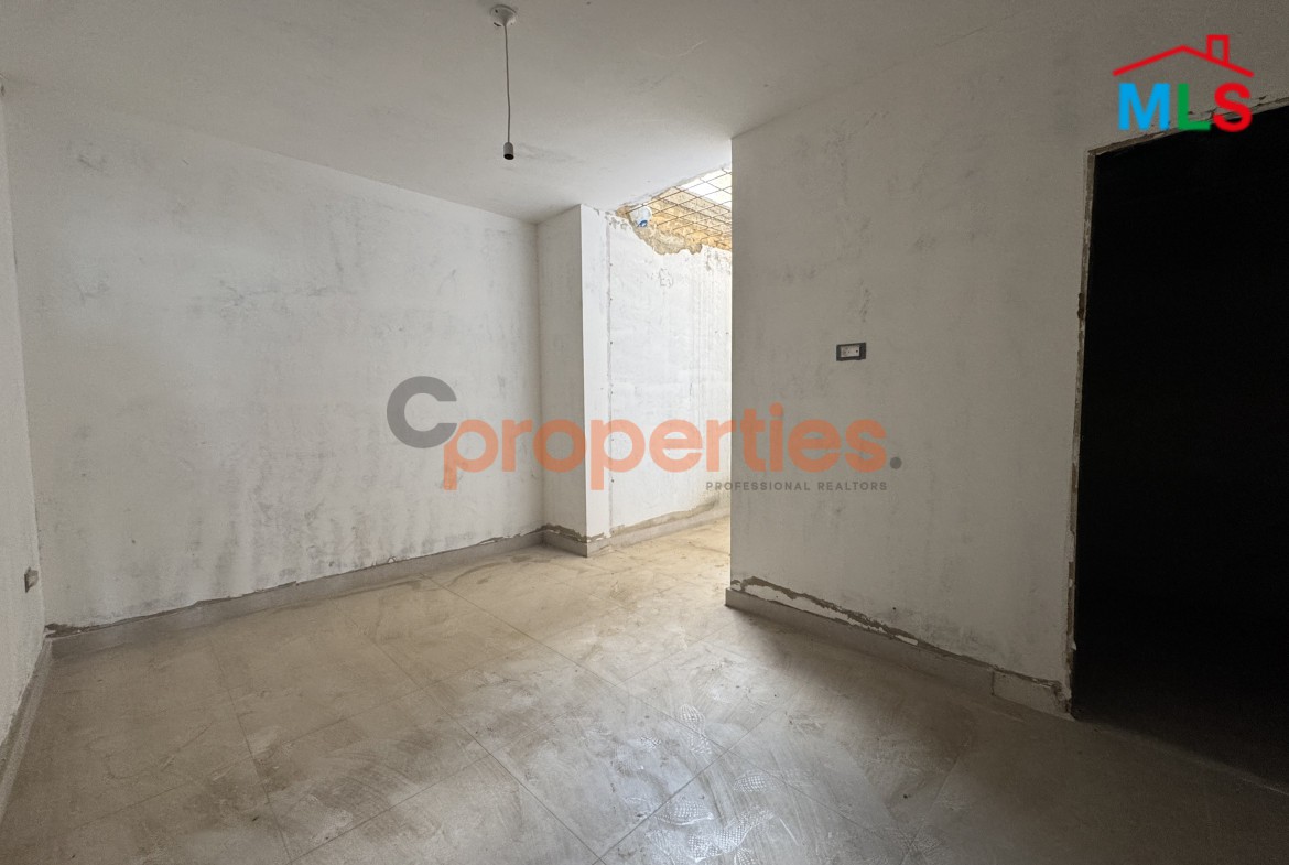 Apartment for sale in Cornet Chahwan with a garden – CPMF18