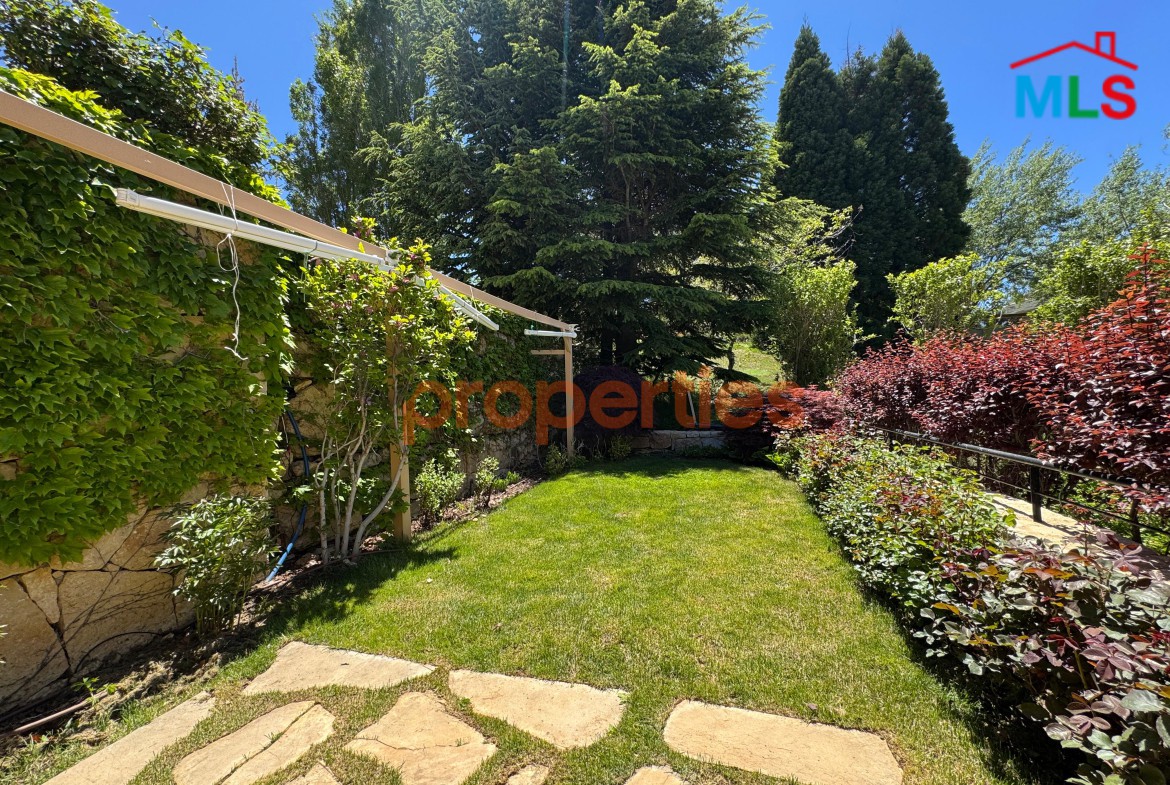 Triplex For sale in Faqra – CPKMF43