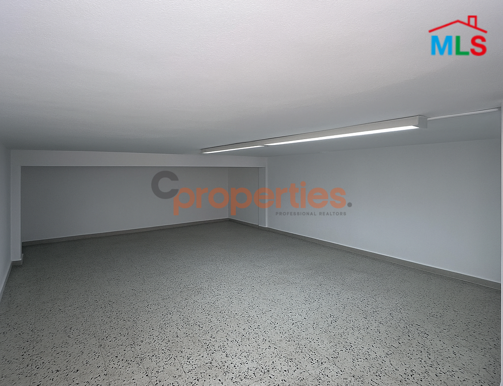 Showroom For Sale | Dekwaneh | CPCC17