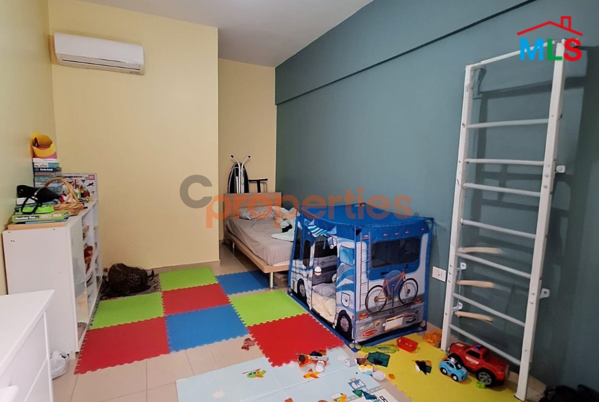 Apartment For Sale In Bouar – CPJGK11