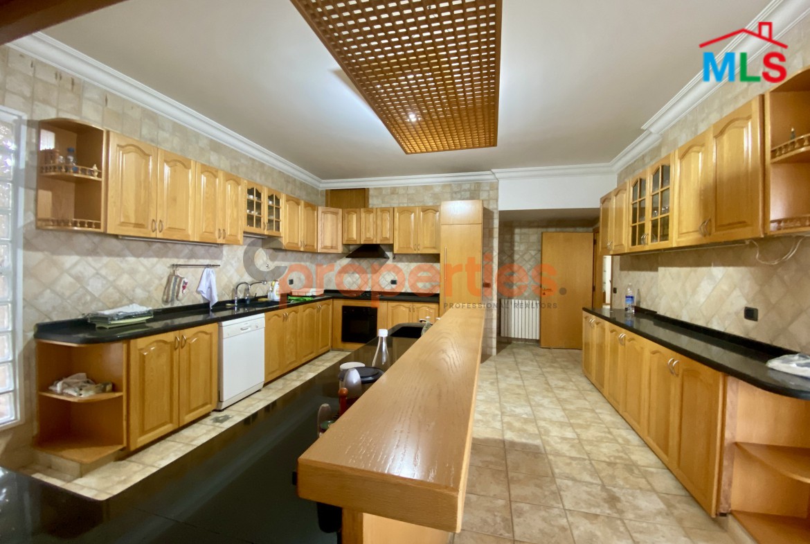 Penthouse for Sale In Kfarhbeb – CPKMT47