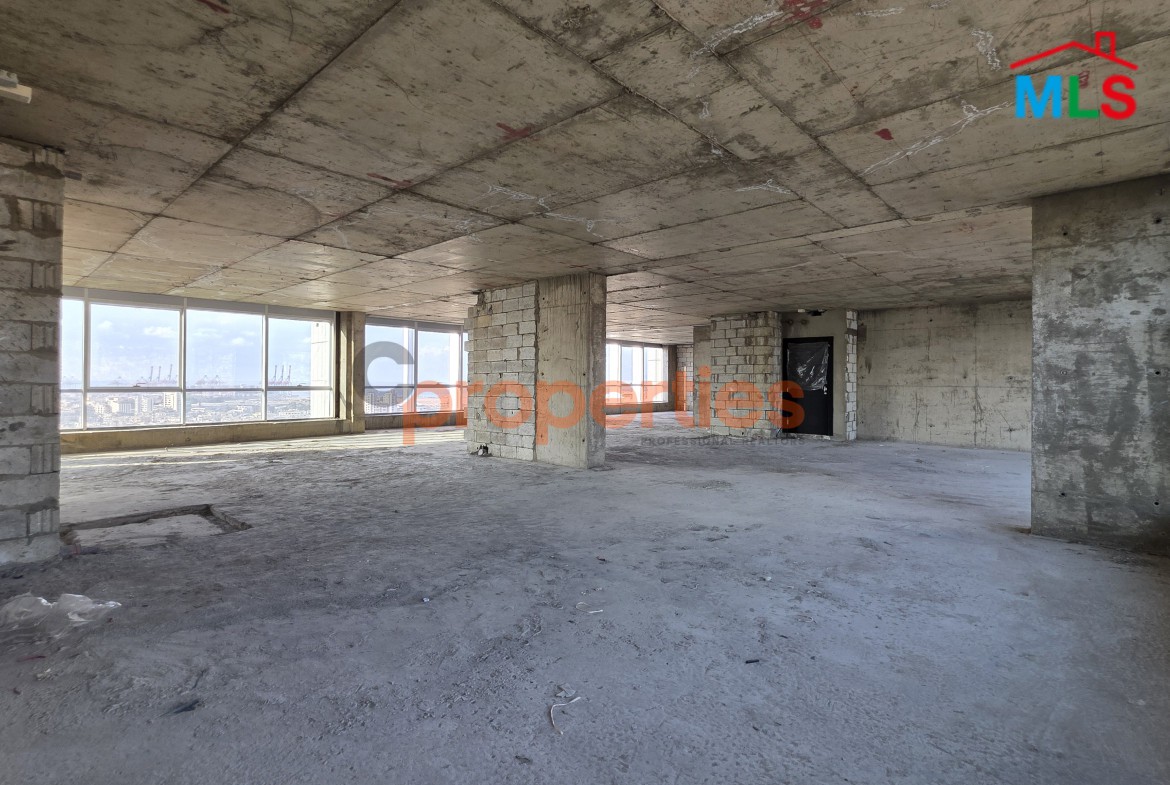 Office for sale in Dekwaneh I Prime Location I Open Space – CPES317
