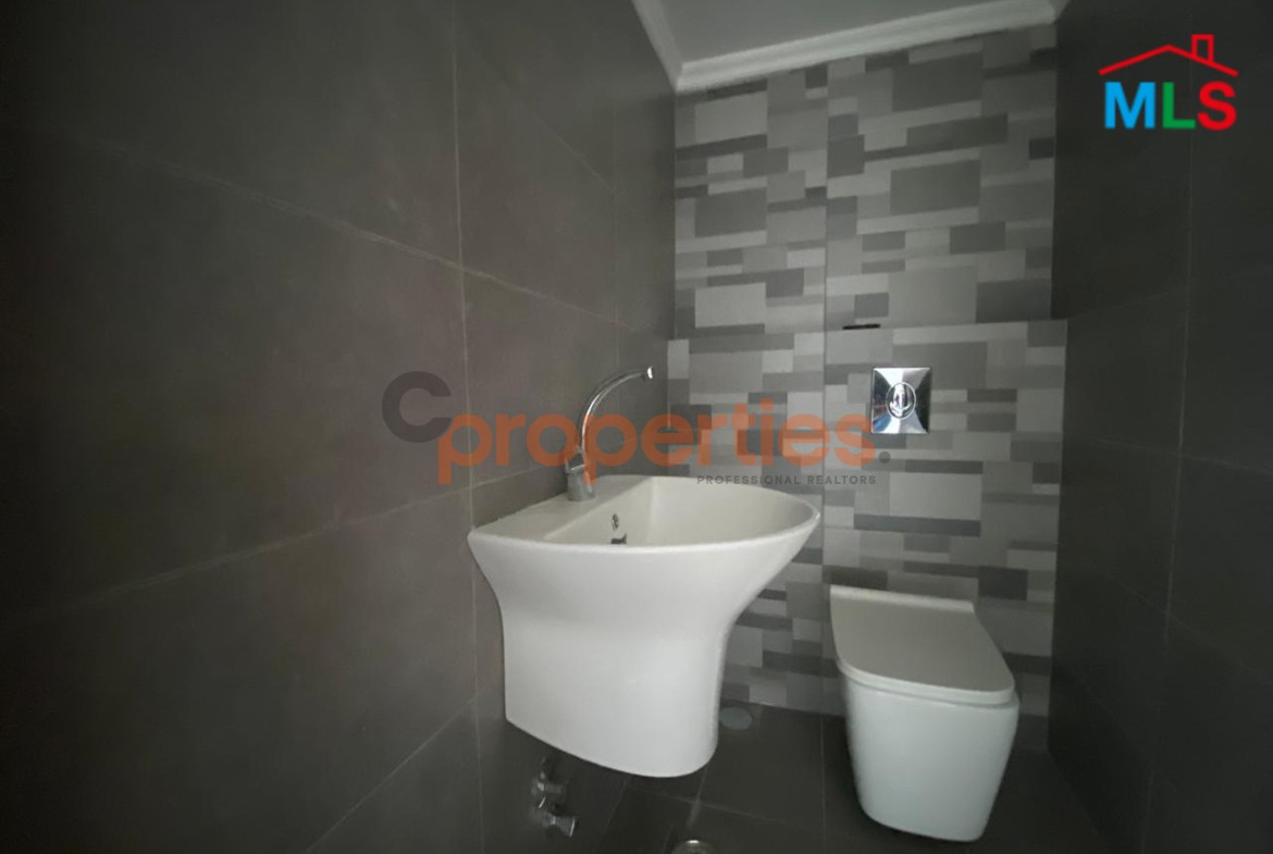 Modern Apartment in a New Building For Sale | Zalka- CPFY16
