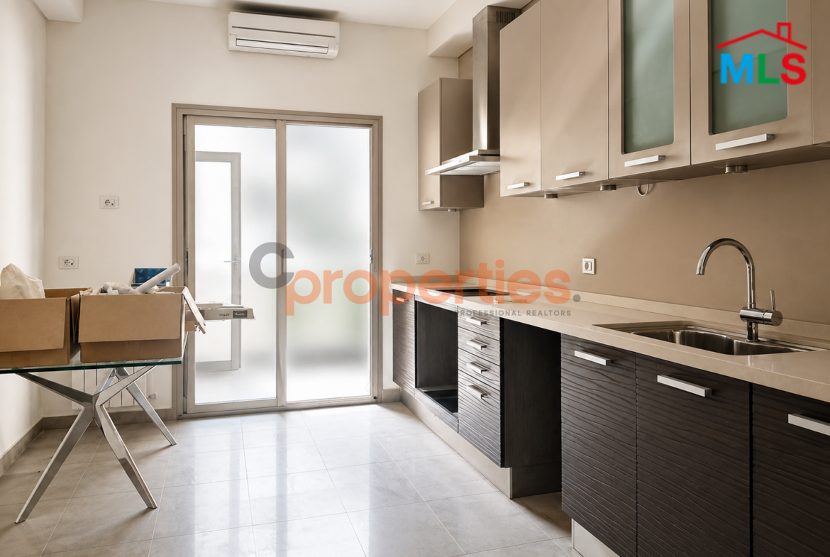 Luxury Apartment in Achrafieh For Sale شقة فاخرة للبيع في الأشرفية CPBWW12