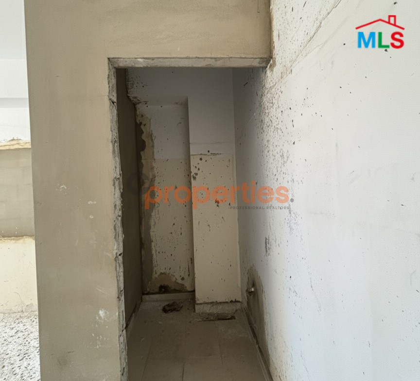 Shop For Sale in Jbeil CPJRK318