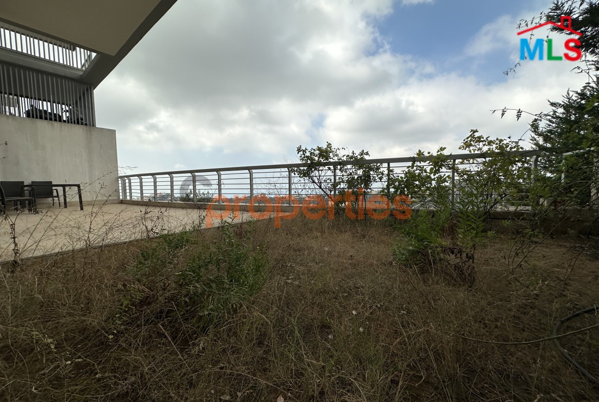 Apartment For Sale In Beit Misk with Terrace and Garden – CPTA07