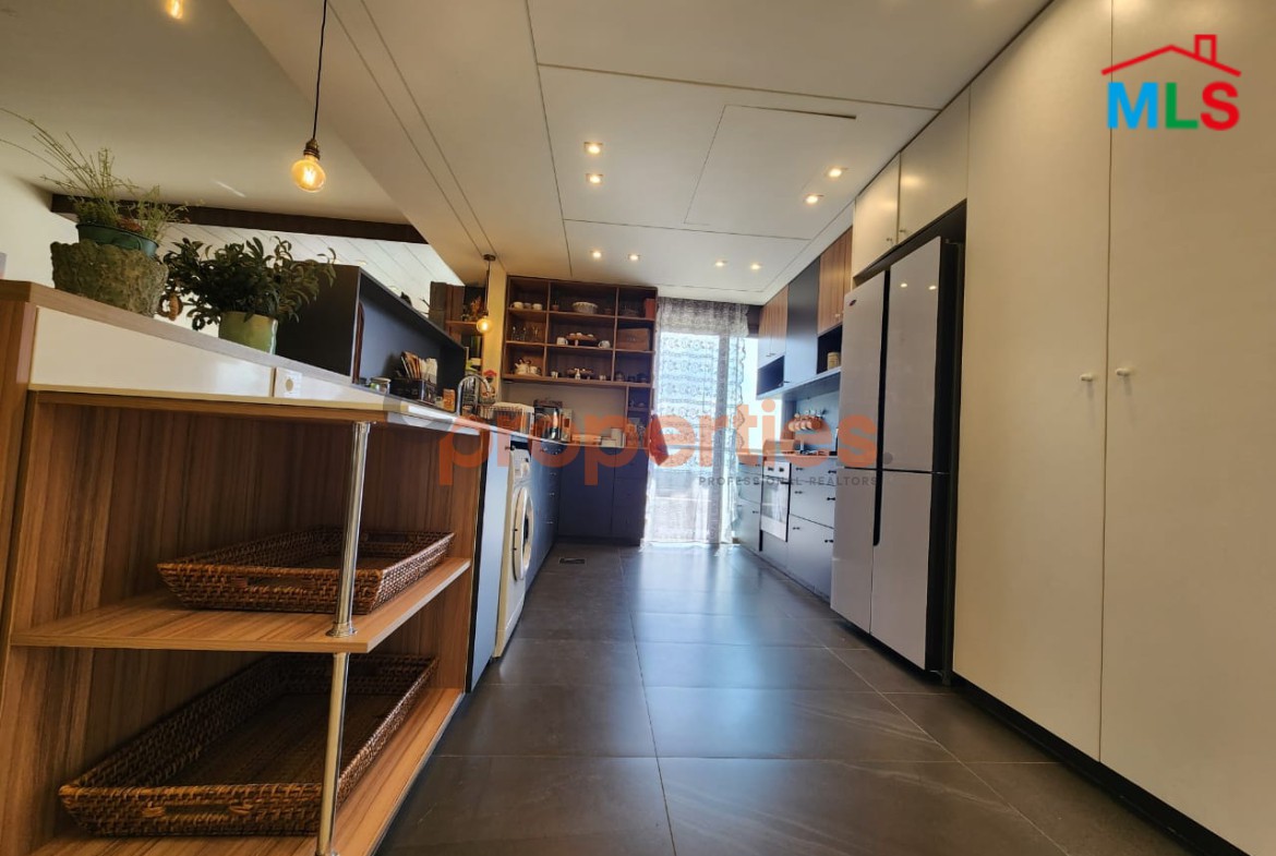 Apartment for Sale In Kleiat – CPKRH47