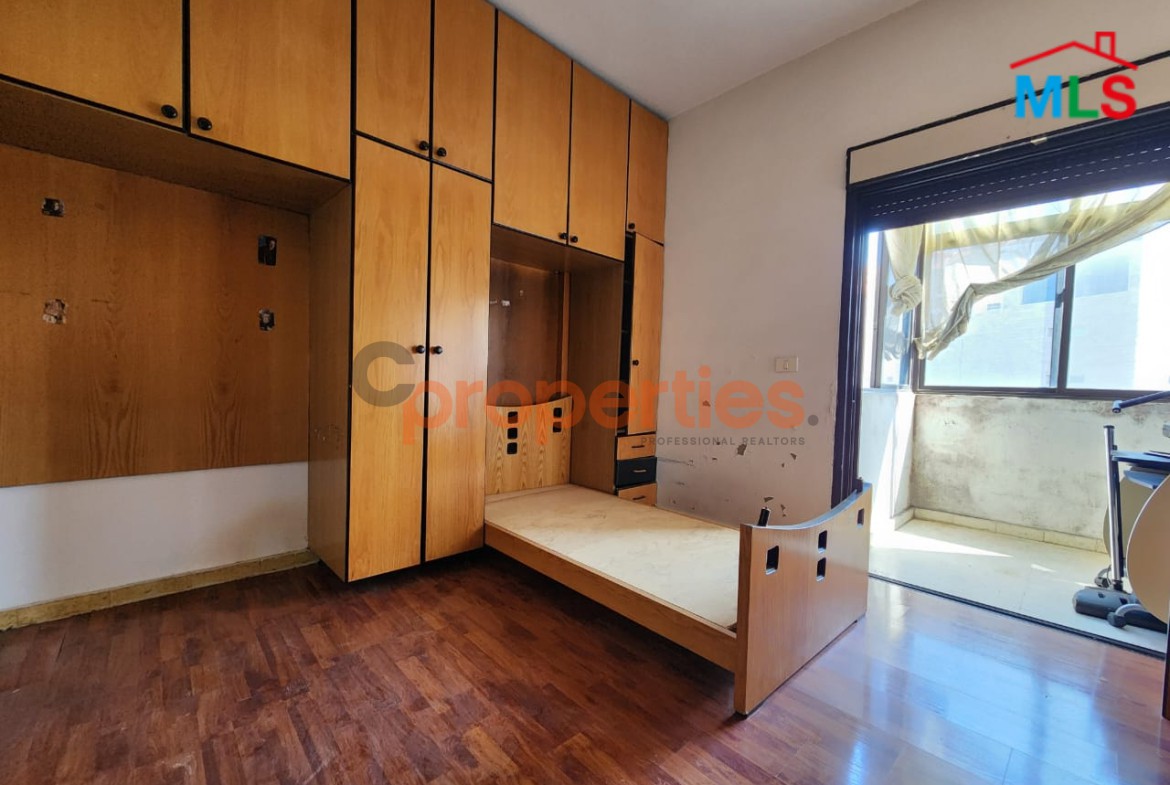 Apartment For Sale In Ballouneh – CPKRH46