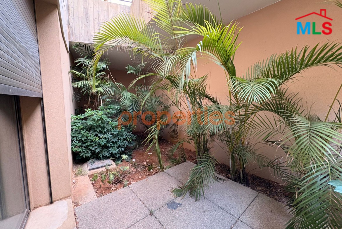 Apartment For Sale In Louaize – CPFY147