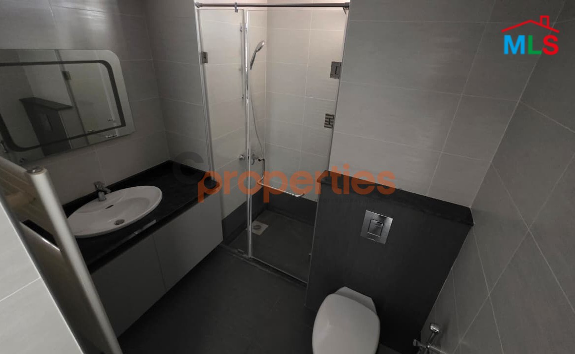 High-End Duplex with Full Roof Terrace for Sale in Monteverde – CPGA77
