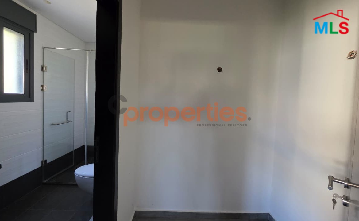 High-End Duplex with Full Roof Terrace for Sale in Monteverde – CPGA77