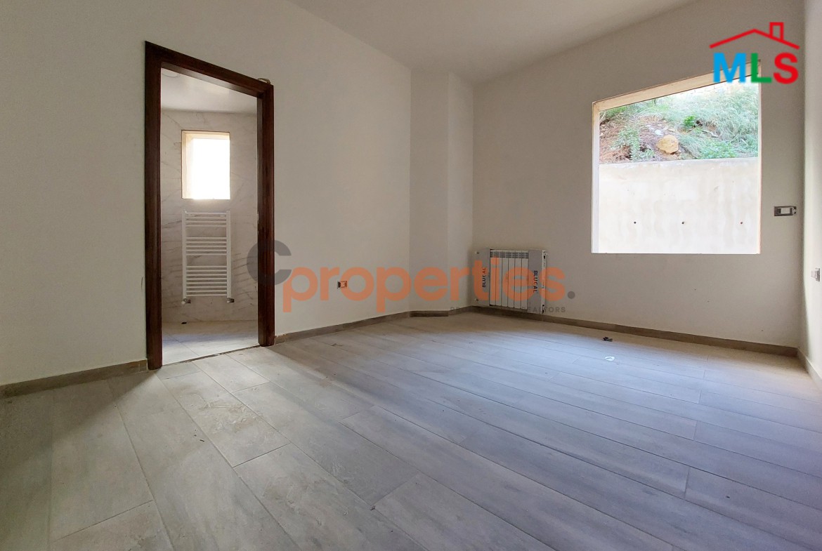 Apartment for sale in Ain Saade – Luxurious – CPSM232