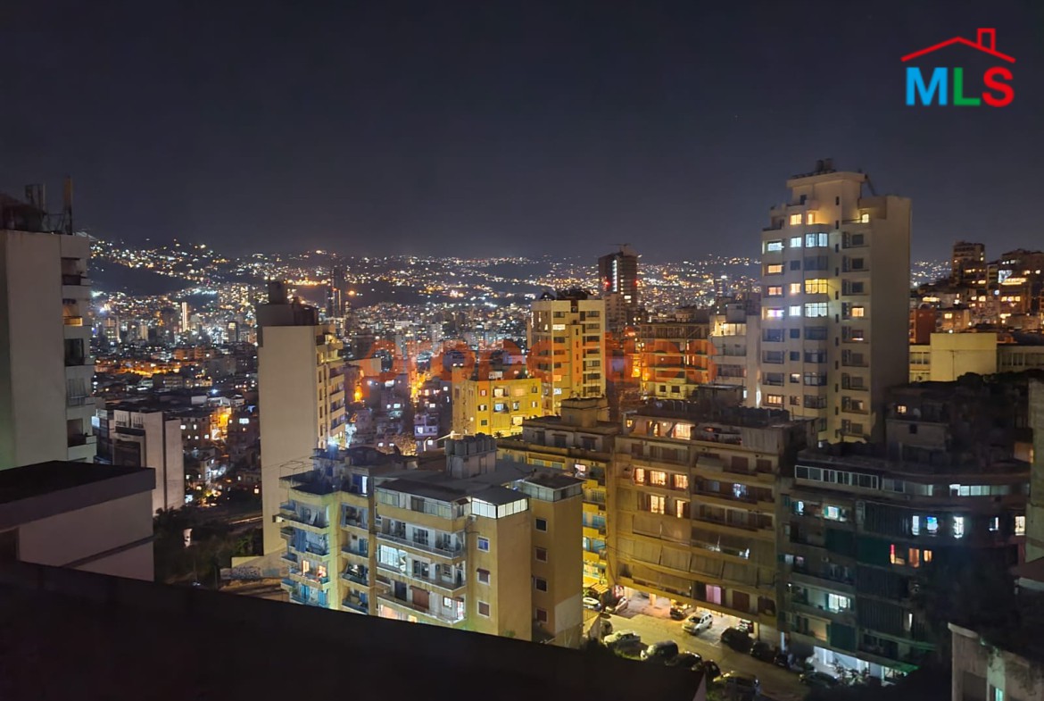 Furnished Apartment for sale in Achrafieh شقة مفروشة للبيع في الأشرفية CPBWW06