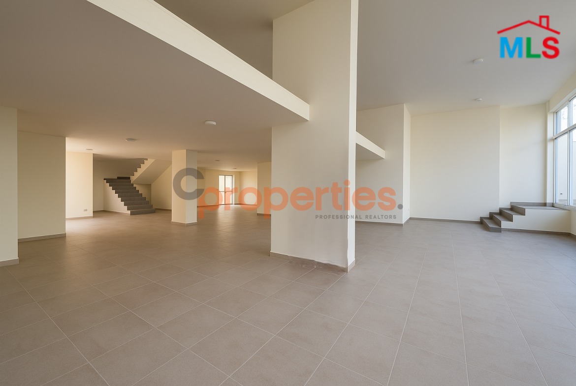 1000 SQM Spacious Showroom with 6 Facades for Sale in Mansourieh / Beit Mery – CPGA73