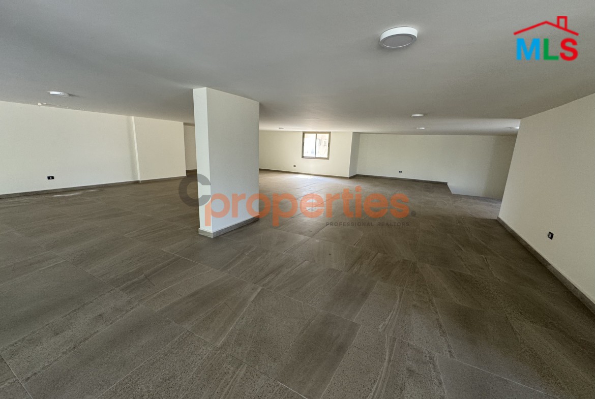 1000 SQM Spacious Showroom with 6 Facades for Sale in Mansourieh / Beit Mery – CPGA73
