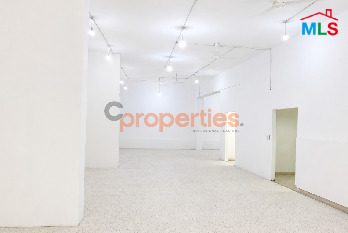 Warehouse For Sale In Achrafieh – CPBWW04