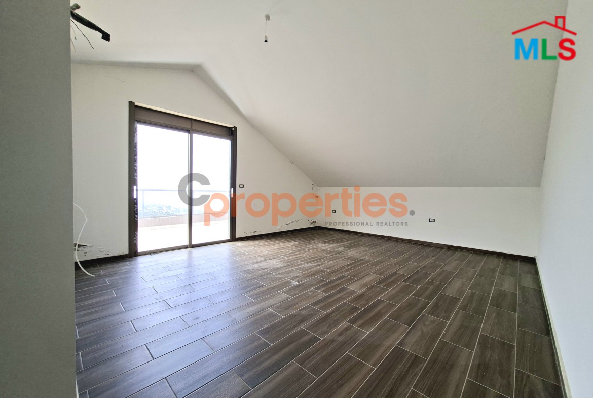 Apartment for sale in Halat – CPJHM07