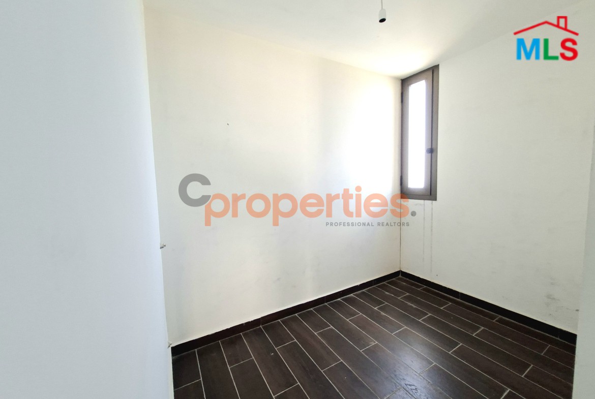 Apartment for sale in Halat – CPJHM07