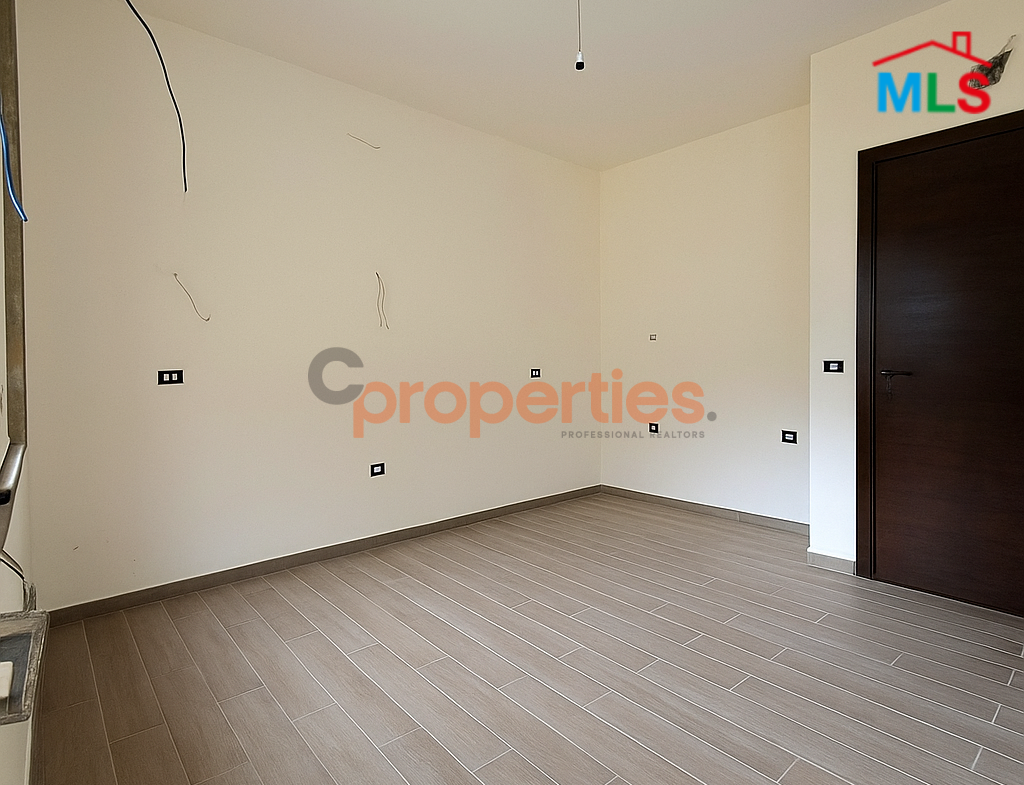 Apartment for sale in Halat – CPJHM06