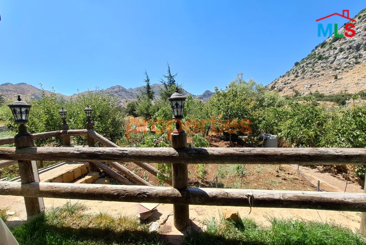 Private House with Panoramic Mountain View For Sale In Laqlouq – CPKCC46