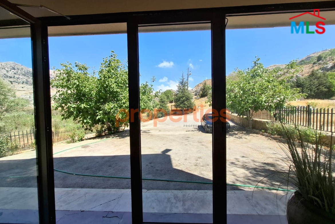 Private House with Panoramic Mountain View For Sale In Laqlouq – CPKCC46