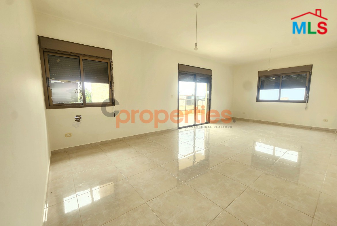Apartment For Sale in Jeddayel – CPJMH03