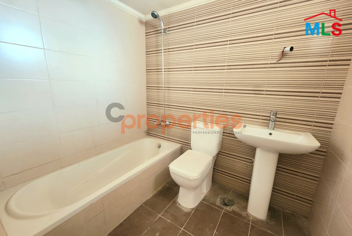 Apartment For Sale in Jeddayel – CPJMH03