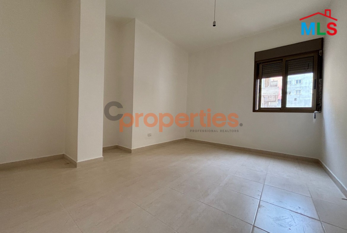 Apartment For Sale in Jeddeyal – CPJMH02