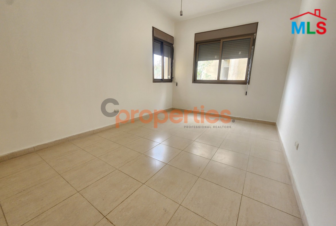 Apartment For Sale in Jeddeyel – CPJMH01