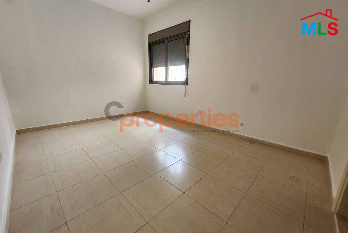 Apartment For Sale in Jeddeyel – CPJMH01