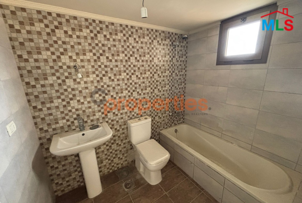 Apartment For Sale in Jeddeyel – CPJMH01