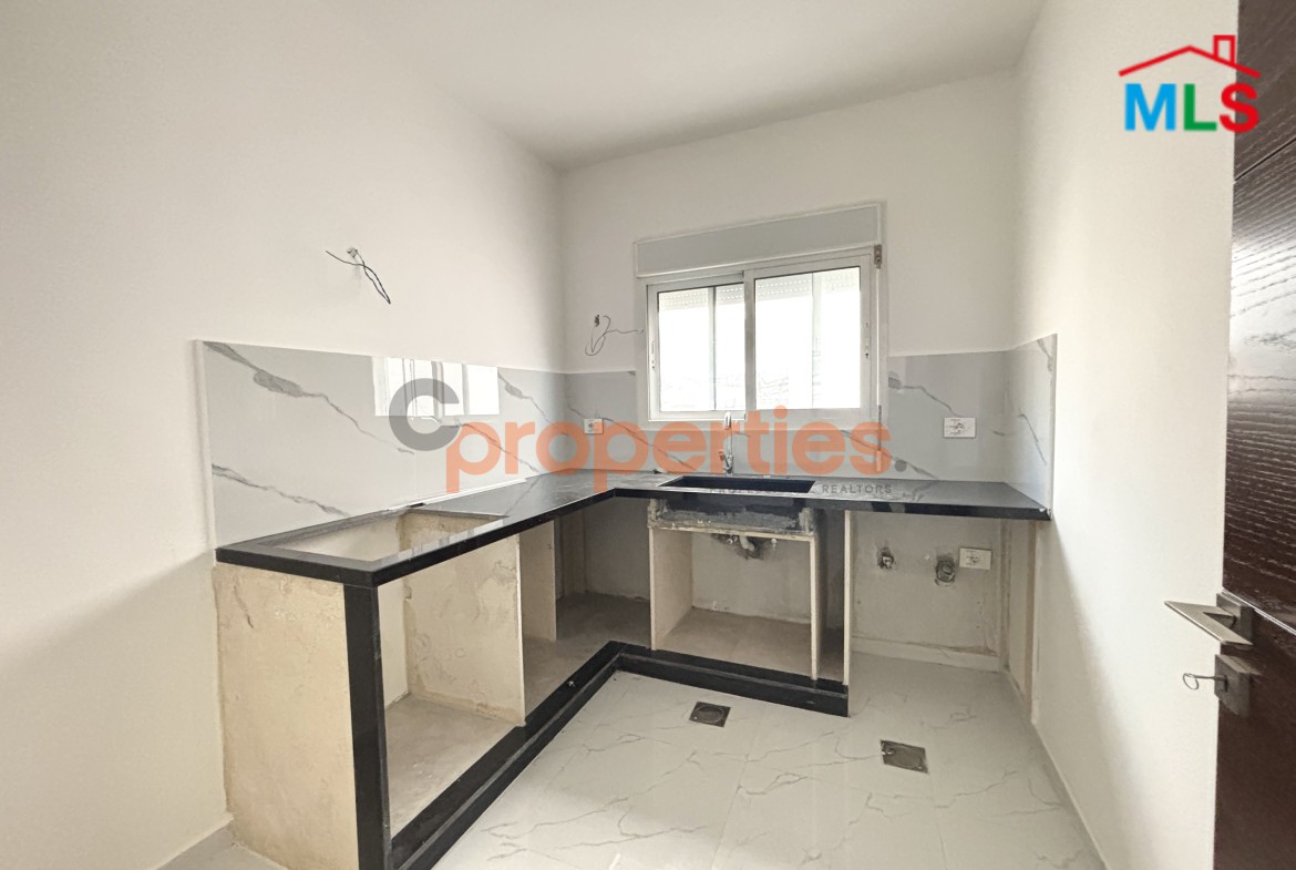 Apartment For Sale in Hosrayel شقة للبيع في حصرايل – CPJRK150