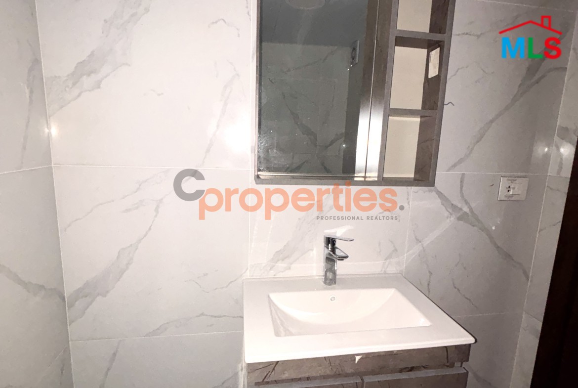 Apartment For Sale in Hosrayel شقة للبيع في حصرايل – CPJRK150