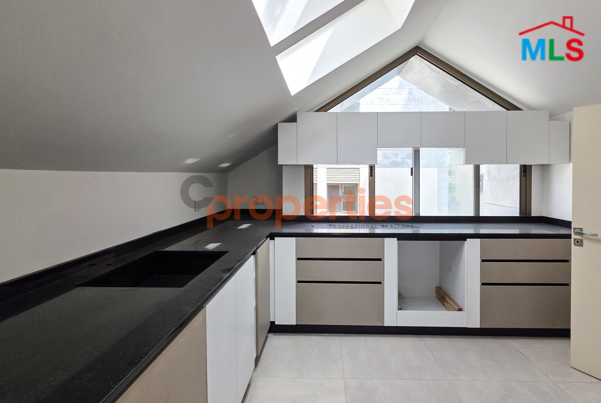 Duplex for Sale in Mansourieh – CPGA63