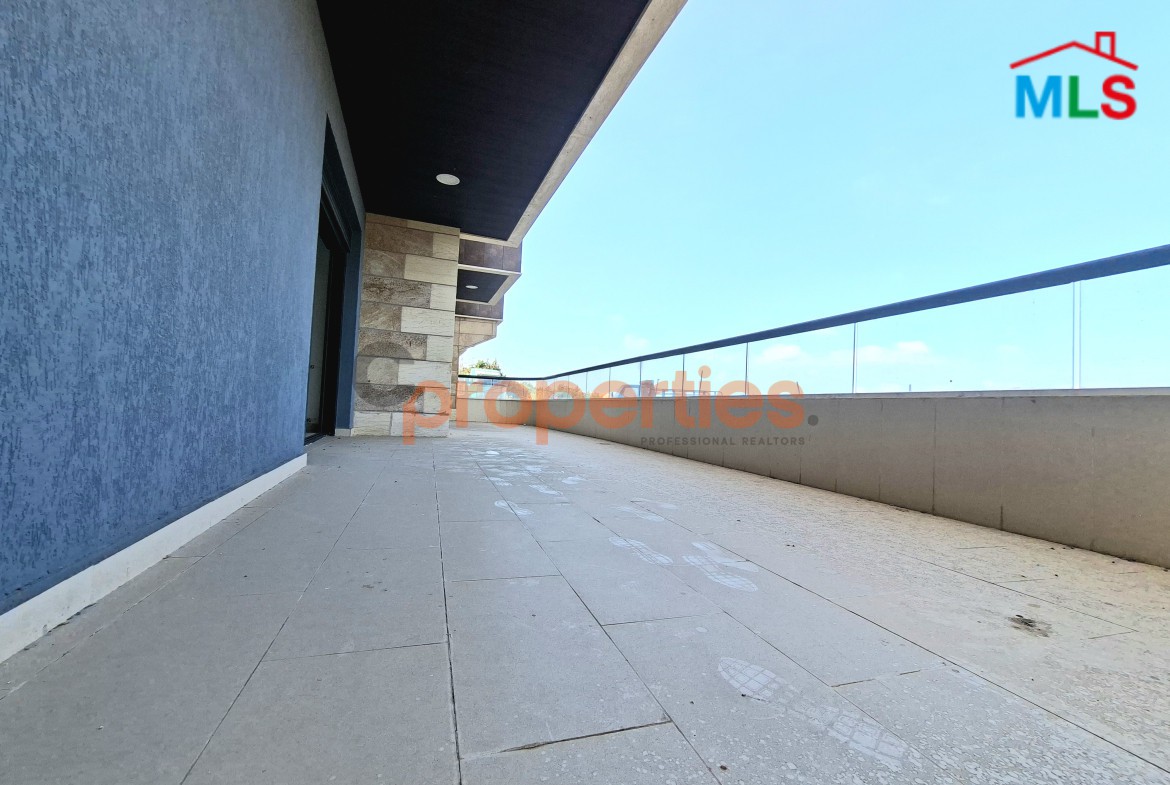 Apartment for sale in Halat CPJHM05