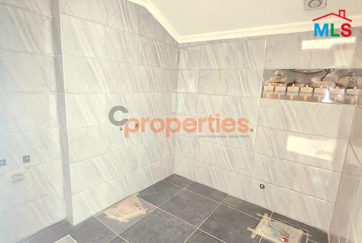 Duplex for sale in Jbeil-Jeddayel CPJMH08