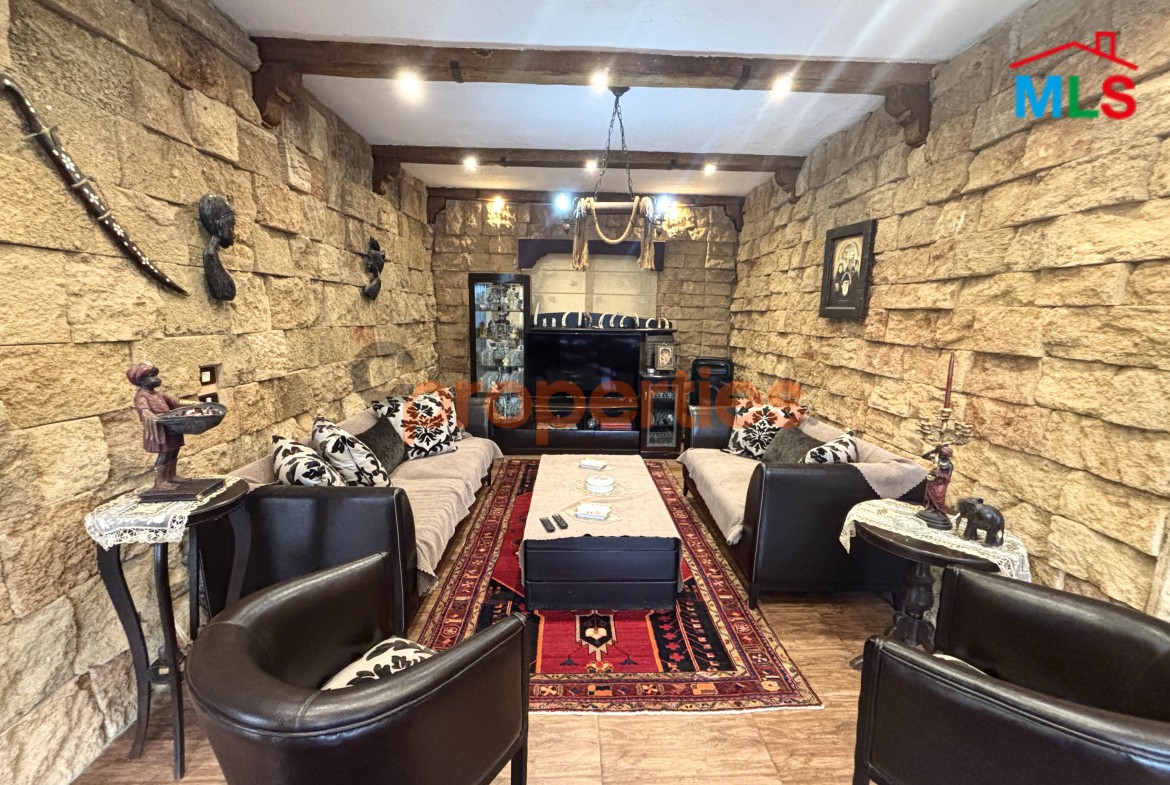 Villa For Sale in Jbeil فيلا فخمة للبيع في جبيل – CPJRK146
