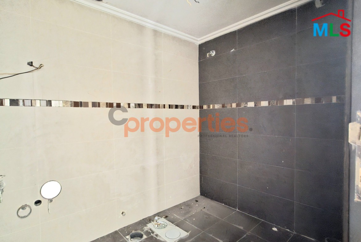Apartment For Sale in Fidar – CPJHM01
