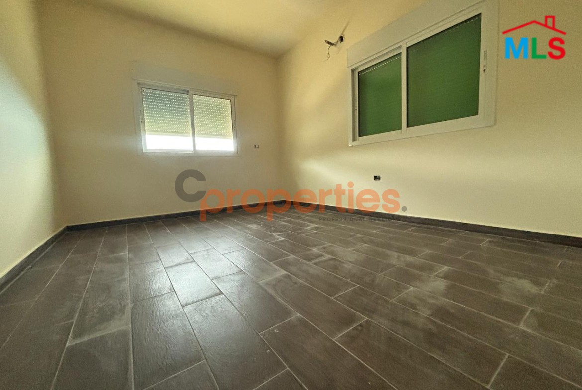 Apartment For Sale In Chnaniir – CPJGK02